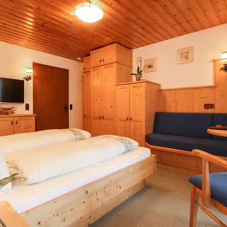 Hotel Hubertus 3*